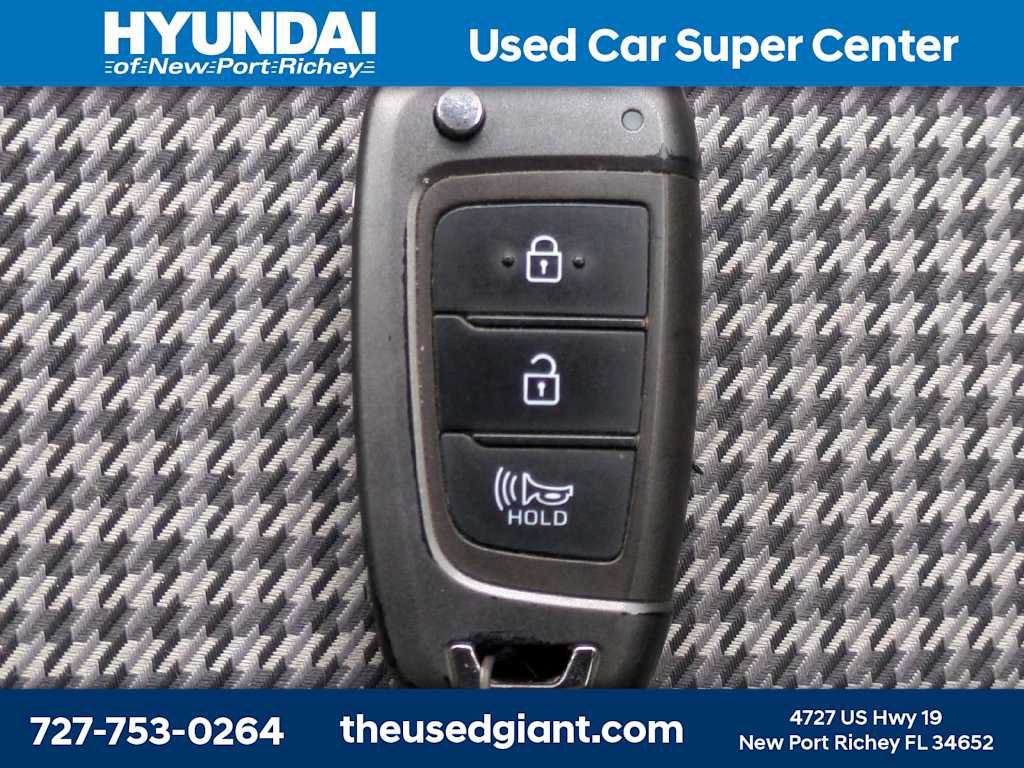 Certified 2022 Hyundai Kona SE FWD image 28