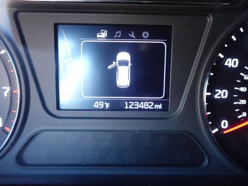 Used 2016 Kia Sorento L FWD image 21