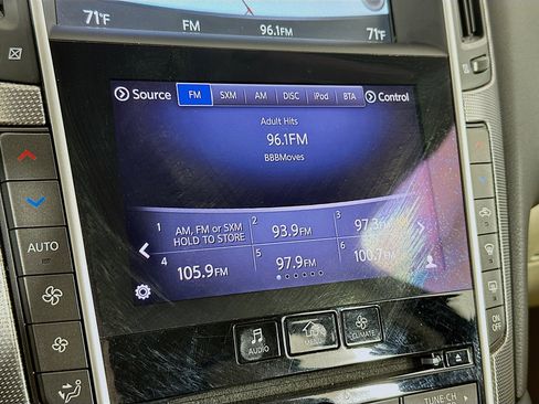 Used 2014 INFINITI Q50 Premium w/ Navigation Package RWD image 21