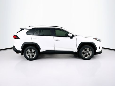 Used 2025 Toyota RAV4 XLE w/ Convenience Package image 10