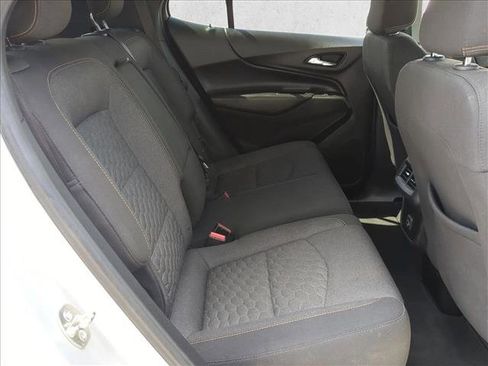 Used 2019 Chevrolet Equinox LT FWD image 18