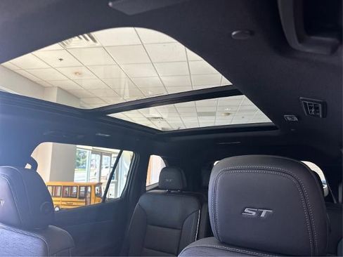 New 2026 Buick Enclave Sport Touring w/ Power Package image 26