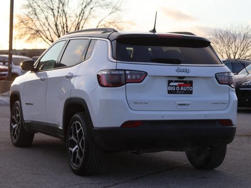 Used 2025 Jeep Compass Limited image 11