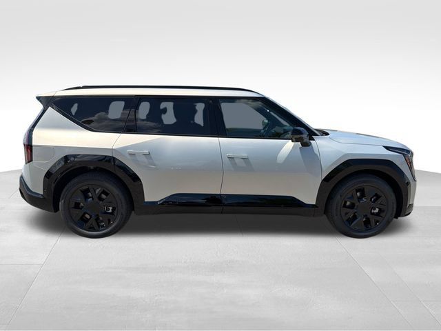 New 2026 Kia EV9 Land w/ Nightfall Edition Package AWD/4WD image 8