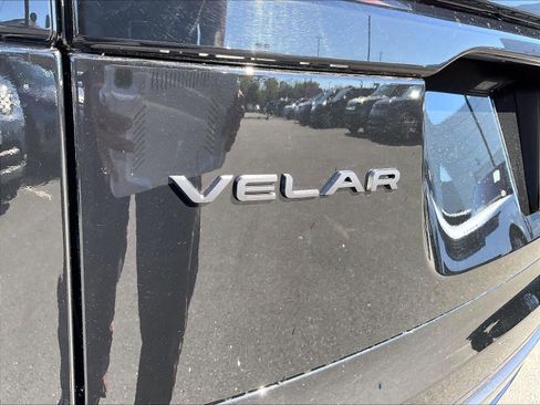 Used 2026 Land Rover Range Rover Velar Dynamic SE AWD/4WD image 11