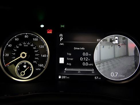 New 2025 Genesis GV70 3.5T Sport w/ Sport Advanced Package image 28