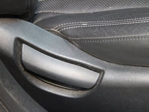 Used 2013 Hyundai Elantra GT w/ Style Pkg image 10