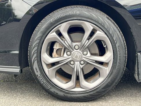 Used 2023 Honda Accord EX image 6