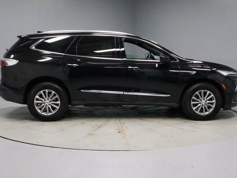 Used 2023 Buick Enclave Essence FWD image 12