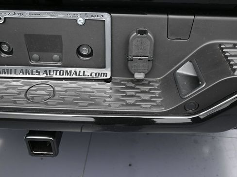 Used 2026 RAM 1500 Laramie w/ Night Edition AWD/4WD image 33