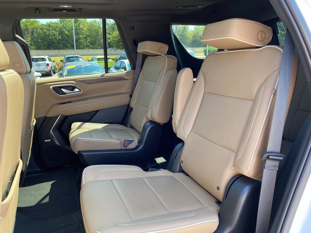 Used 2022 Chevrolet Tahoe Premier AWD/4WD image 26
