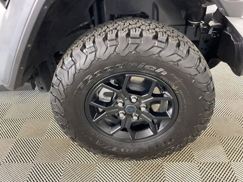 Used 2025 Jeep Wrangler Willys image 11