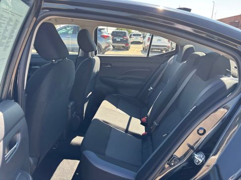 Used 2025 Nissan Versa SV FWD image 22