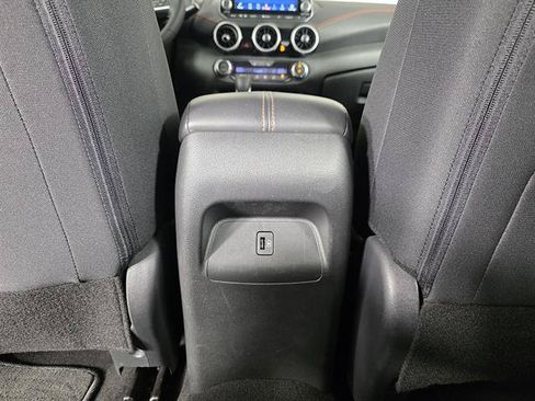 Used 2024 Nissan Sentra SR FWD image 41
