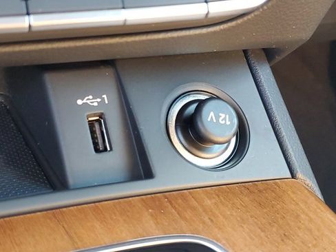 Used 2021 Audi Q5 2.0T Premium w/ Convenience Package image 32