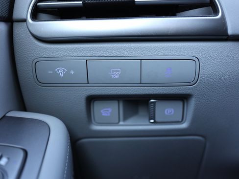 Used 2023 Hyundai Palisade SEL image 38