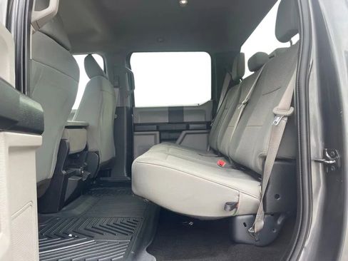 Used 2019 Ford F250 XL w/ STX Appearance Package AWD/4WD image 14