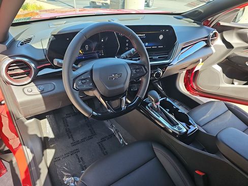 New 2026 Chevrolet Trax RS FWD image 15