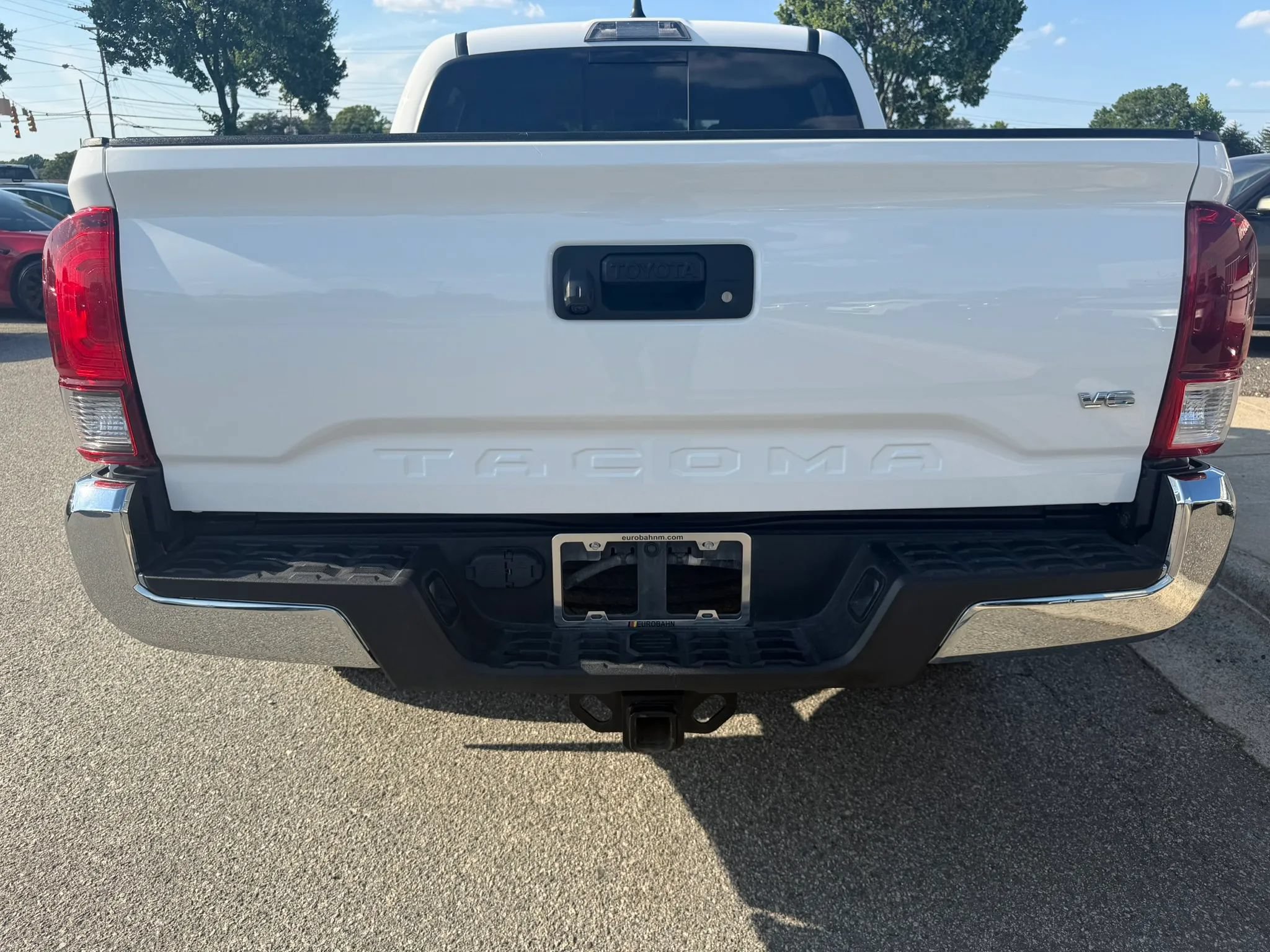 Used 2023 Toyota Tacoma SR5 RWD image 4