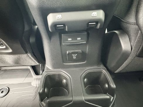 New 2026 Jeep Wrangler Unlimited Rubicon image 9