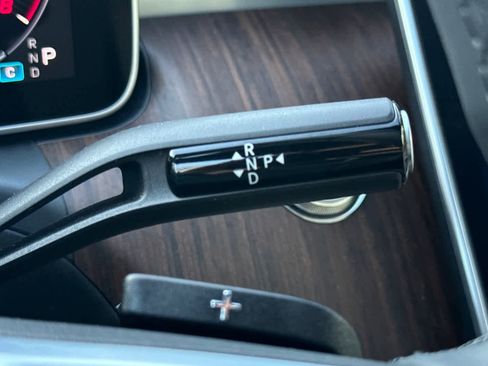 Certified 2025 Mercedes-Benz C 300 Sedan image 19