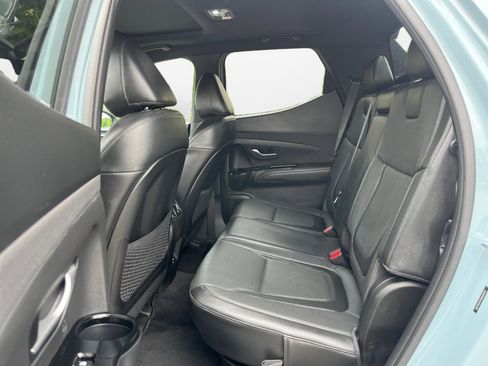Used 2022 Hyundai Santa Cruz Limited AWD/4WD image 15