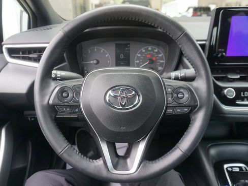 Certified 2023 Toyota Corolla SE image 3