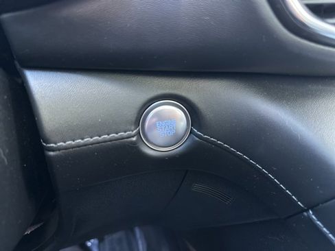 Used 2022 Hyundai Santa Fe Limited image 16