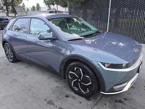 Used 2024 Hyundai Ioniq 5 SE RWD image 4
