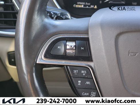 Used 2020 Lincoln Nautilus Reserve w/ Equipment Group 201A image 28