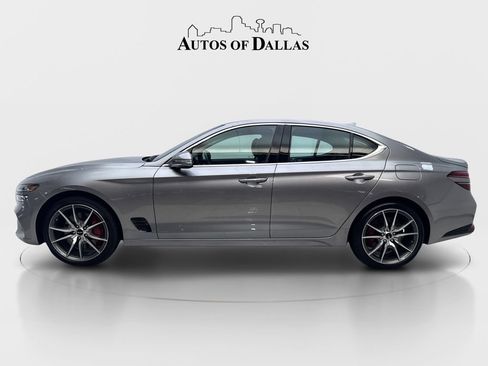 Used 2025 Genesis G70 2.5T RWD image 5
