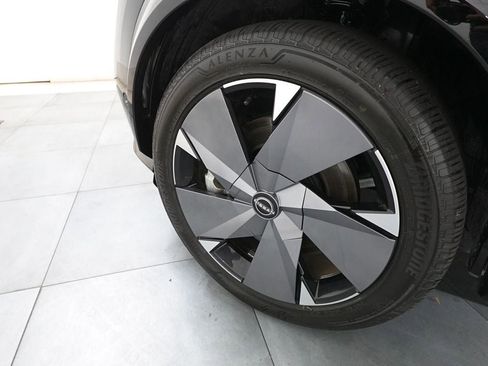 Used 2024 Nissan Ariya AWD image 30