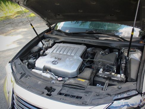 Used 2016 Lexus ES 350 w/ Navigation System Package FWD image 32