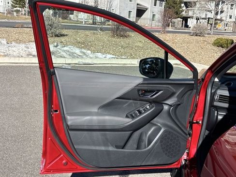 Certified 2025 Subaru Crosstrek 2.5i Limited w/ Popular Package #4A image 11