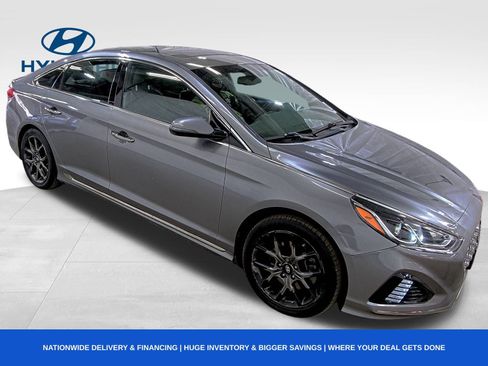 Used 2018 Hyundai Sonata Sport image 2