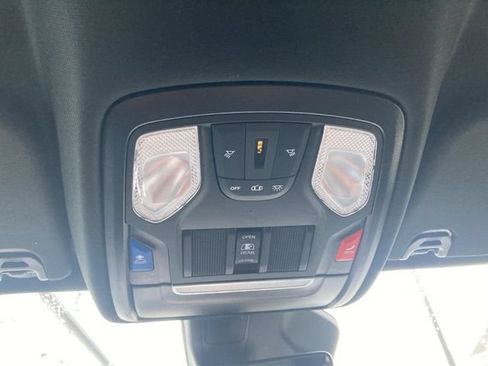 Used 2025 RAM 1500 Big Horn AWD/4WD image 14