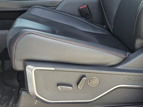 New 2025 Ford F150 Raptor AWD/4WD image 17