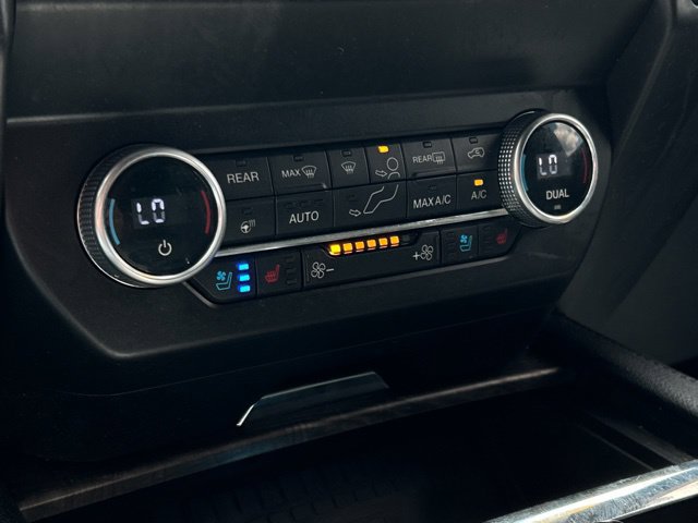 Used 2021 Ford Expedition Limited AWD/4WD image 41