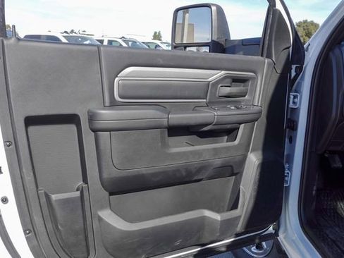 New 2024 RAM 3500 Tradesman w/ Chrome Appearance Group image 12