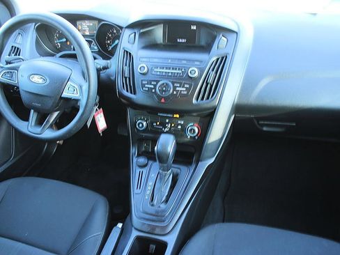 Used 2018 Ford Focus S FWD image 15