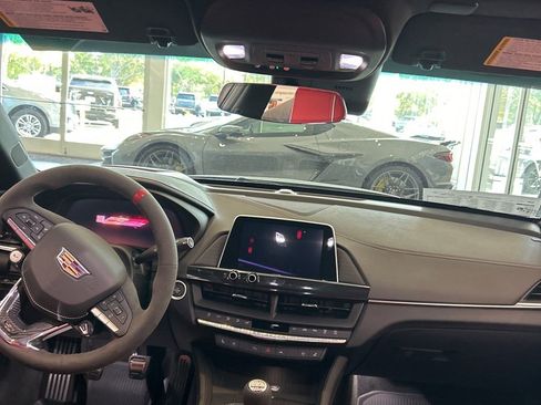 Used 2024 Cadillac CT4 V Blackwing w/ Arrival Edition RWD image 14