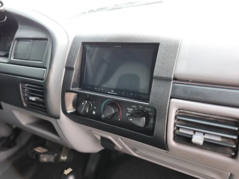 Used 1997 Ford F250 4x4 SuperCab Heavy Duty image 39