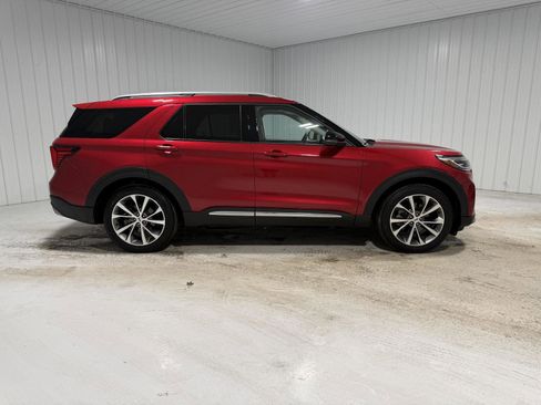 Certified 2025 Ford Explorer Platinum w/ Ultimate Package image 10