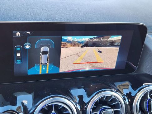 New 2026 Mercedes-Benz GLA 250 4MATIC image 17