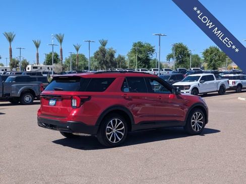 Certified 2026 Ford Explorer ST-Line RWD image 8