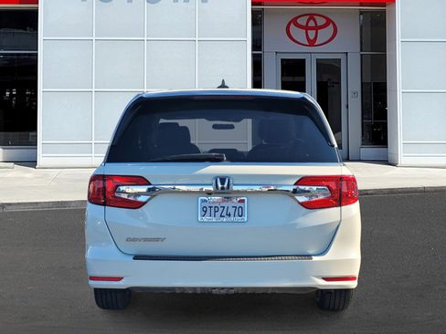 Used 2019 Honda Odyssey EX image 5