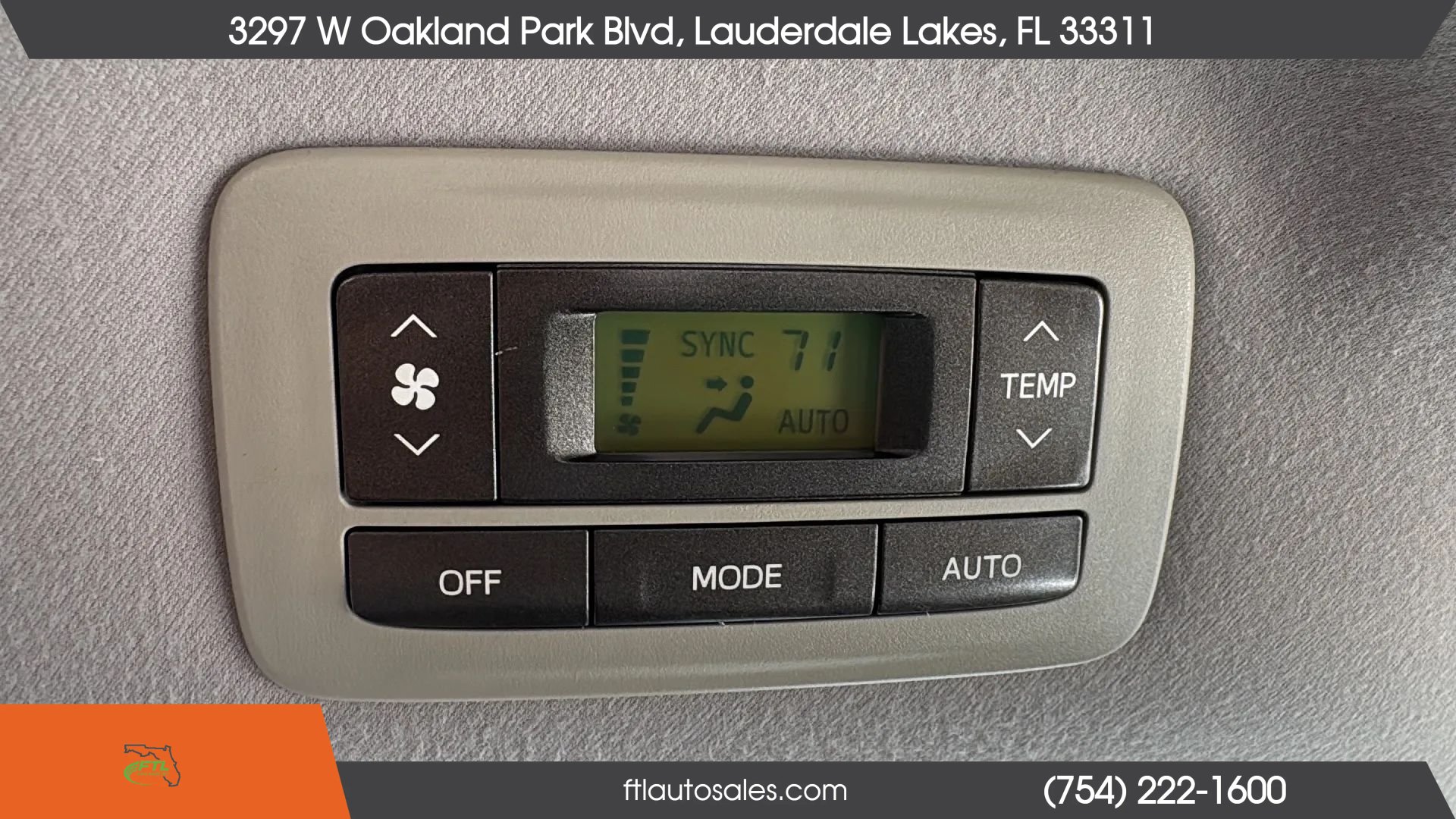 Used 2013 Toyota Sienna LE FWD image 22