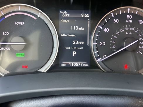 Used 2018 Lexus RX 450h AWD w/ Premium Package image 23