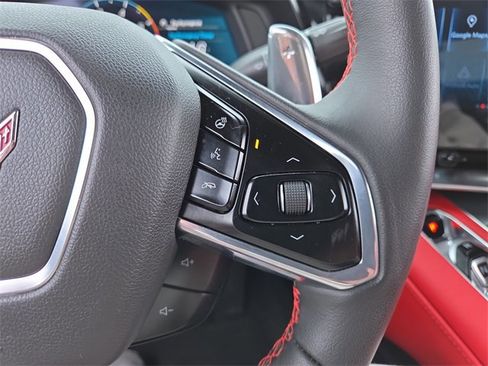 Used 2024 Chevrolet Corvette Stingray Preferred Conv w/ 2LT image 19