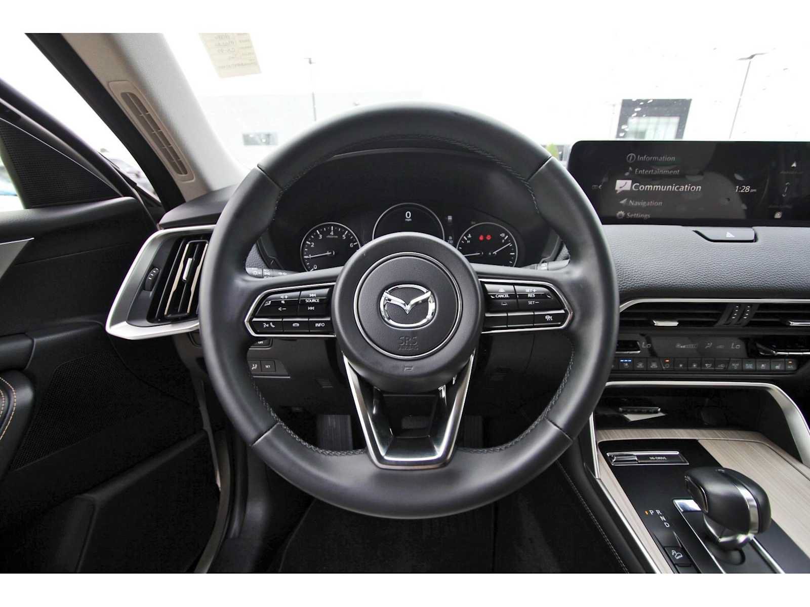 Certified 2026 MAZDA CX-90 3.3 Turbo w/ Preferred Package AWD/4WD image 13